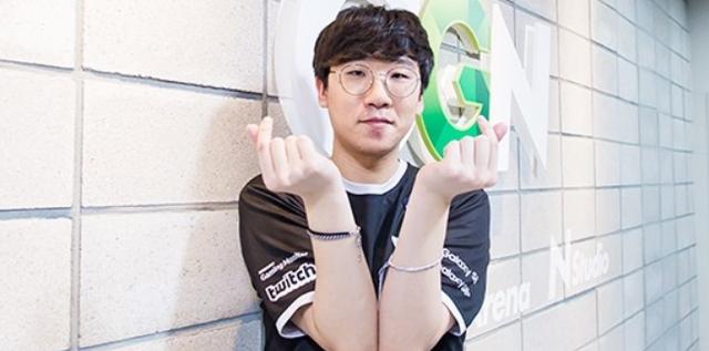 样的党内活 样的党内活