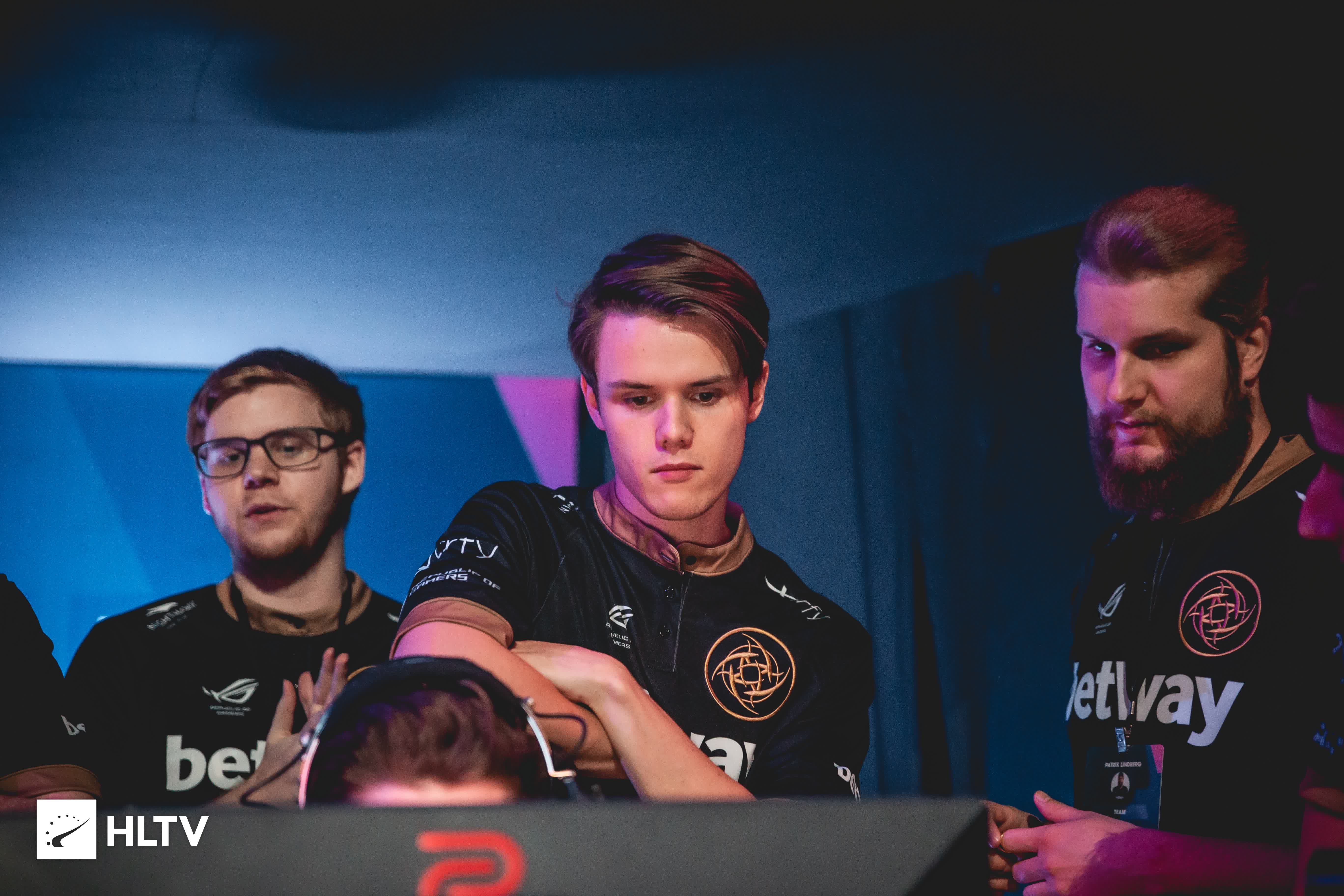 携重奔跑 携重奔跑